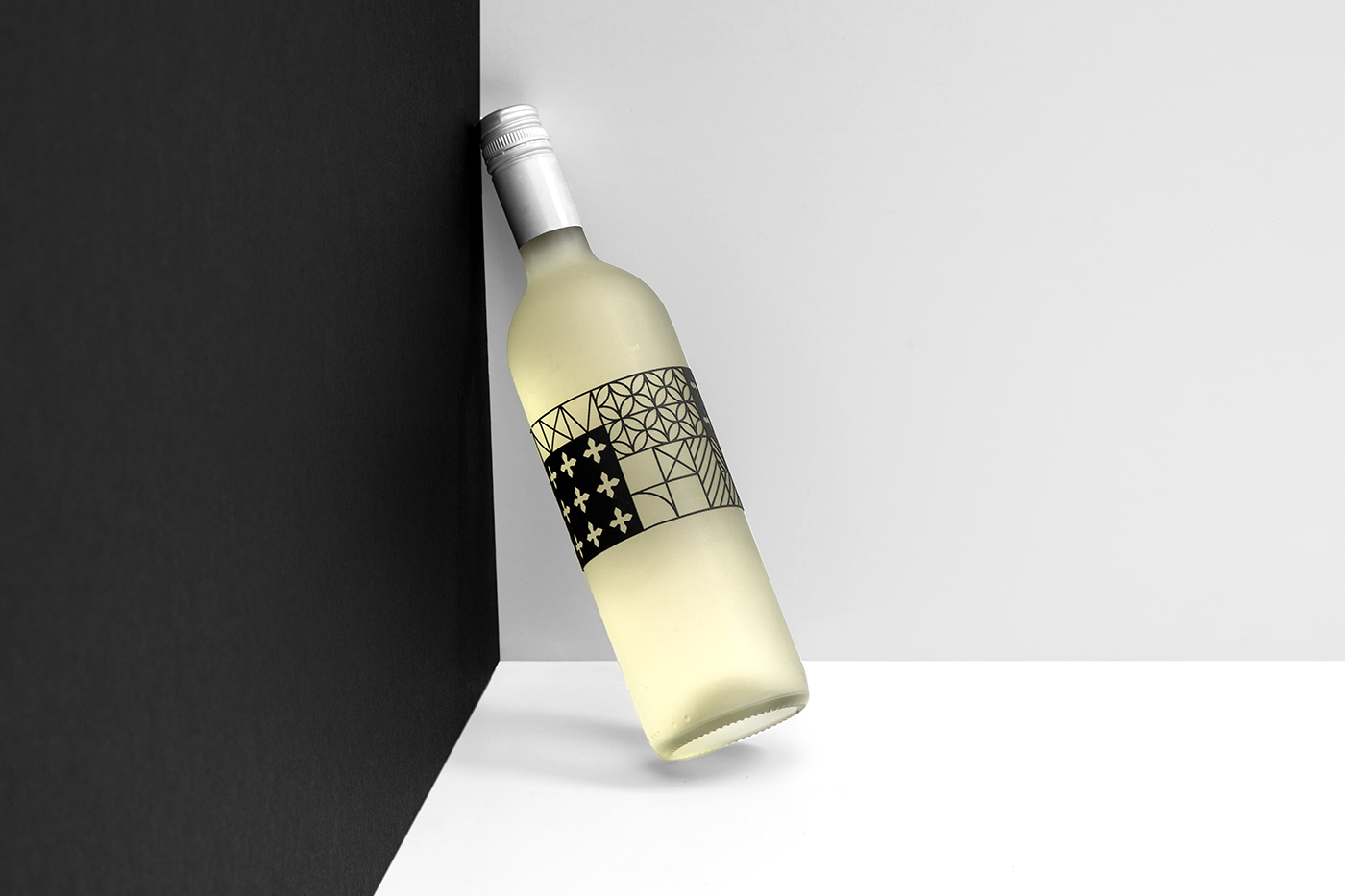 易于區(qū)分食品品類的綜合市場品牌標識包裝設(shè)計