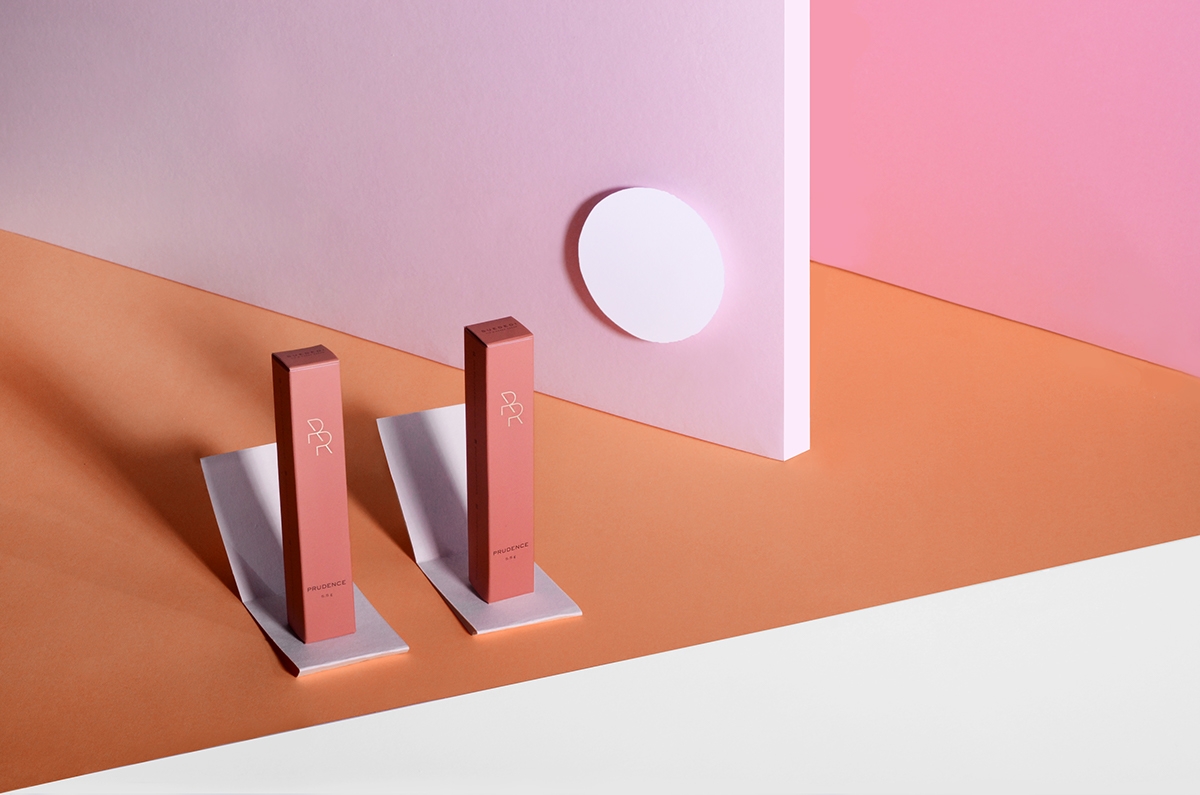 翻轉反應包裝設計，一種你無法擺脫的化妝品情緒