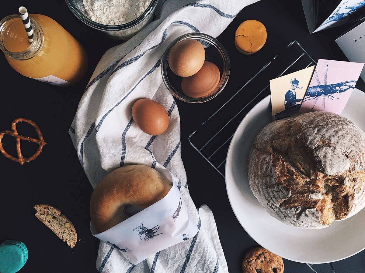 概念化早餐，面包與餅干食品飲料包裝設計