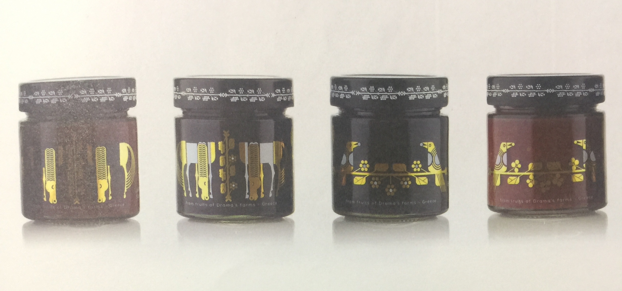 帶來獨(dú)特味覺體驗的食品-黑莓、銀果胡頹子和沙棘果醬包裝設(shè)計